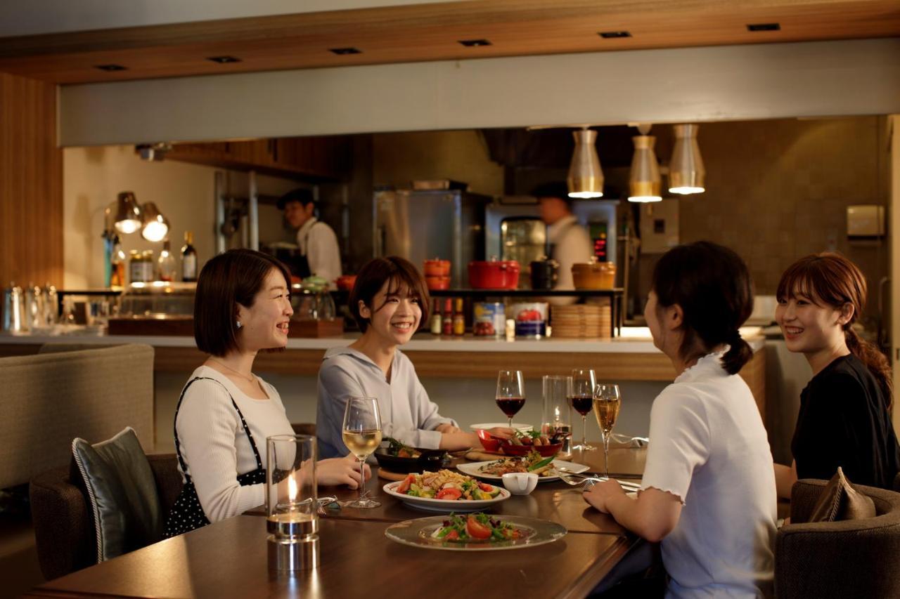 Sendai Royal Park Hotel Bagian luar foto