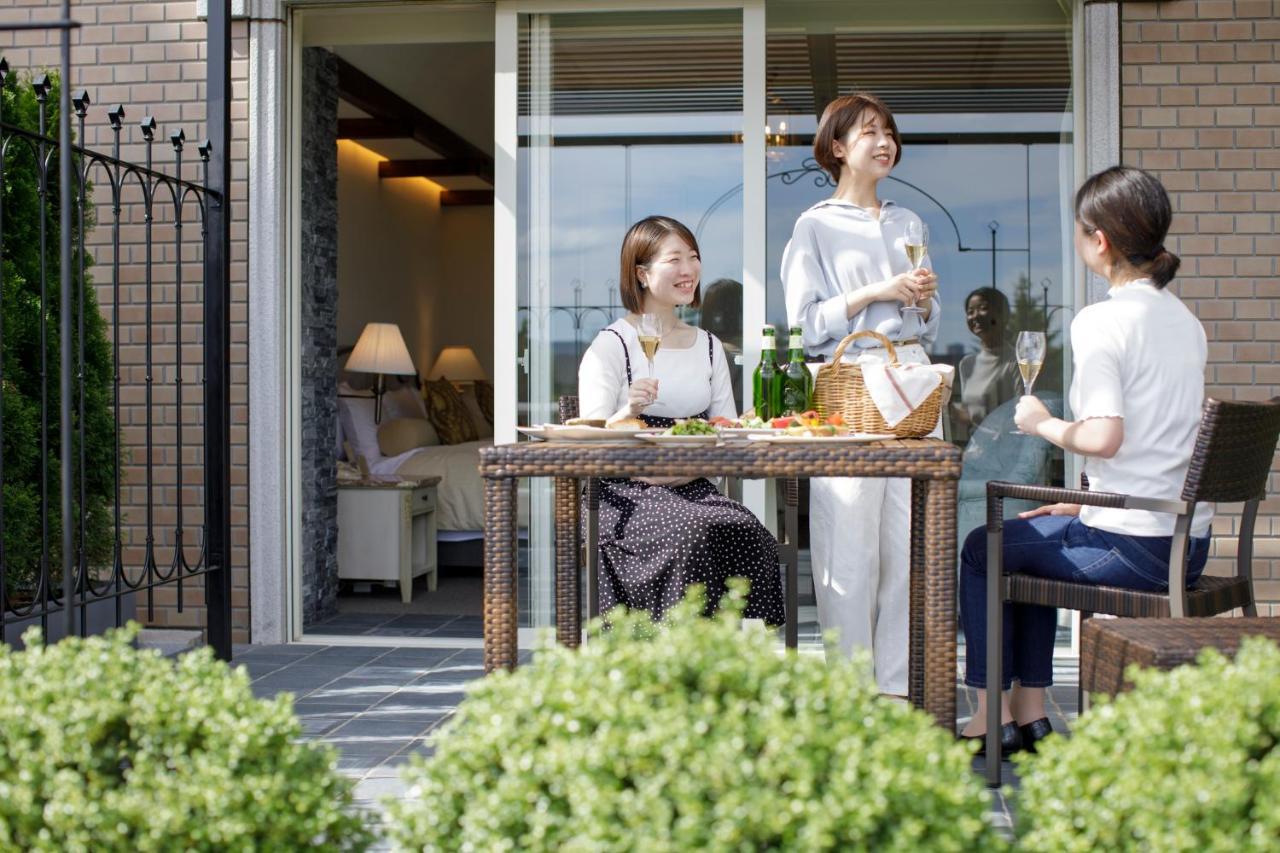 Sendai Royal Park Hotel Bagian luar foto