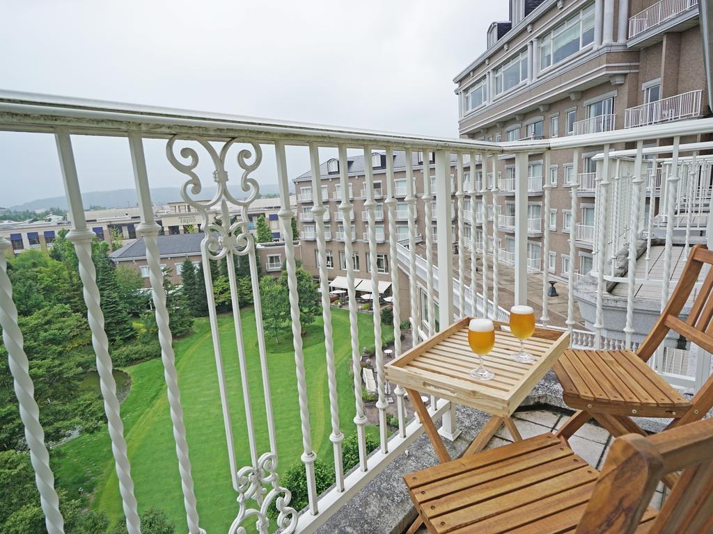 Sendai Royal Park Hotel Bagian luar foto