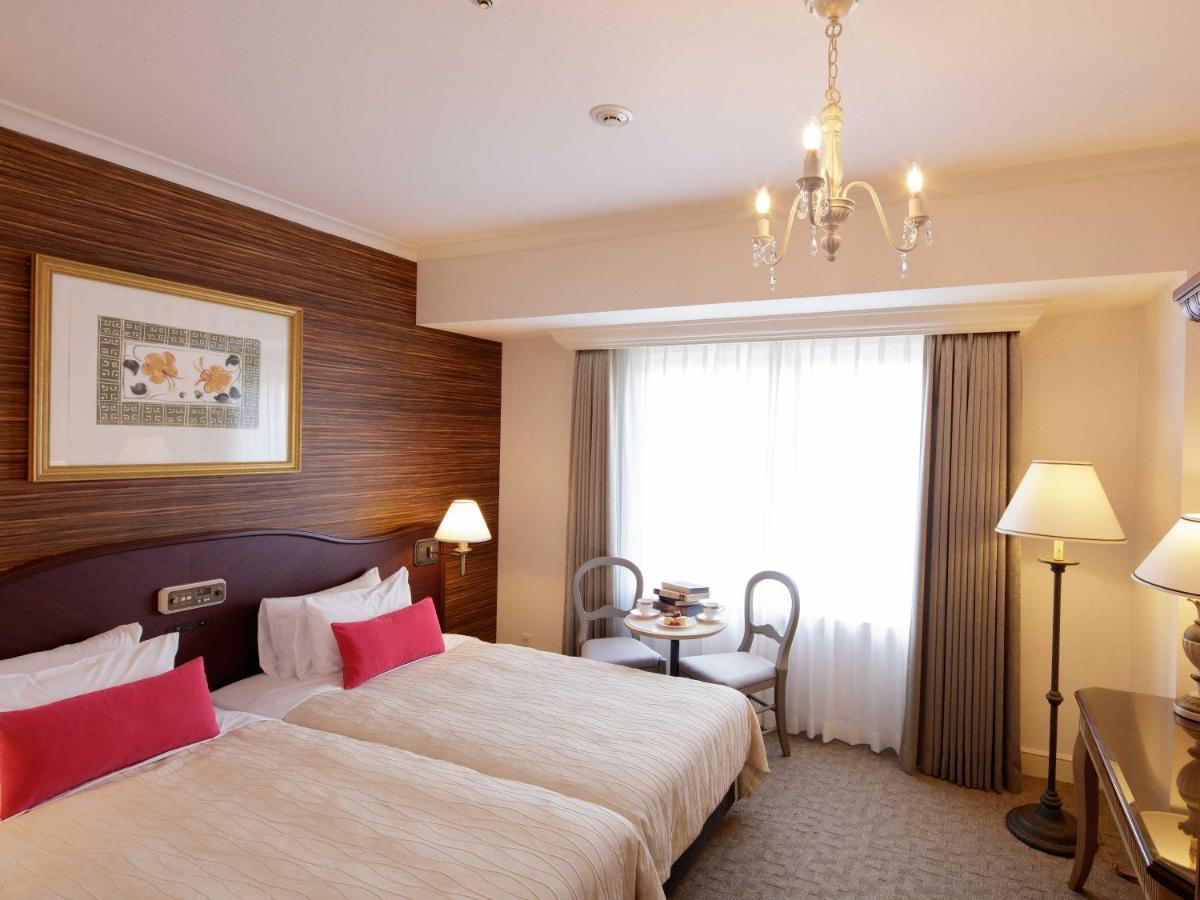 Sendai Royal Park Hotel Bagian luar foto